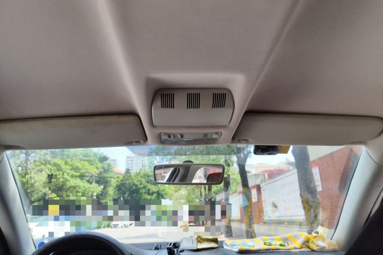 Used Skoda Octavia 2015 Classic Model 1.6L Automatic Elegance Edition Headliner