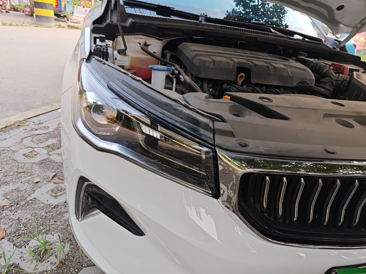 Geely Auto Emgrand 2022 4th Generation 1.5L CVT Luxury Model - Premium — снимка 7