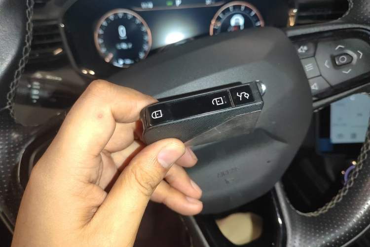 Used Lynk & Co 01 2021 2.0TD Four-Wheel Drive Dark Night Edition