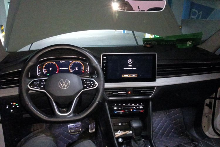 Used Volkswagen Tiguan L 2022 330TSI Automatic Two-Wheel Drive R-Line Enhanced Edition