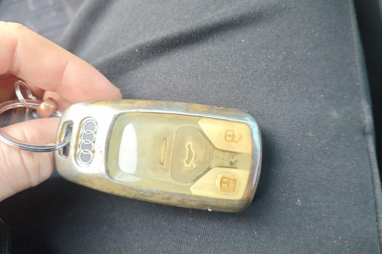 Used Audi A4L 2019 40 TFSI Fashion Edition China VI Emission Standard
