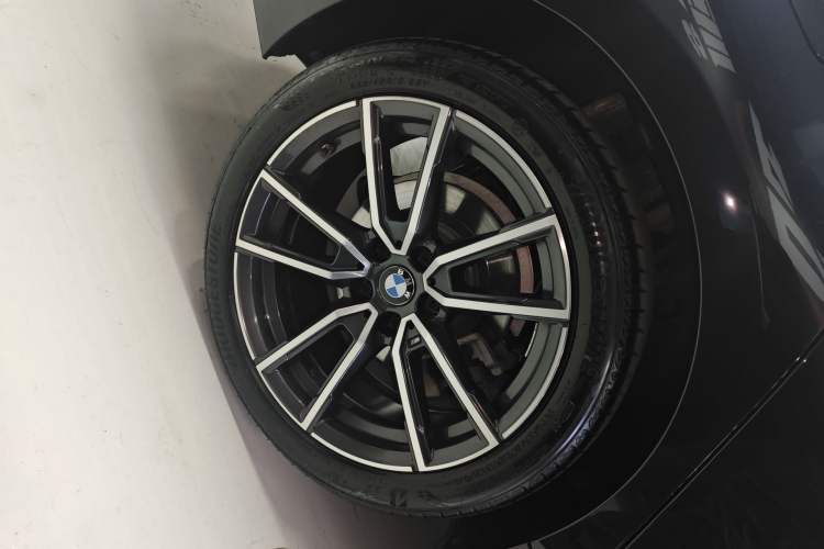 Used BMW 3 Series 2024 325Li M Sport Package