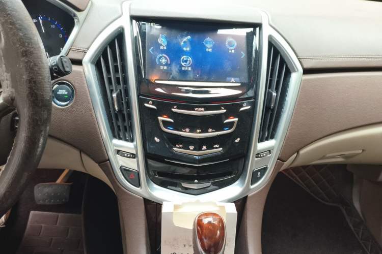 Used Cadillac SRX 2013 3.0L Luxury Model Audio And AC Panel