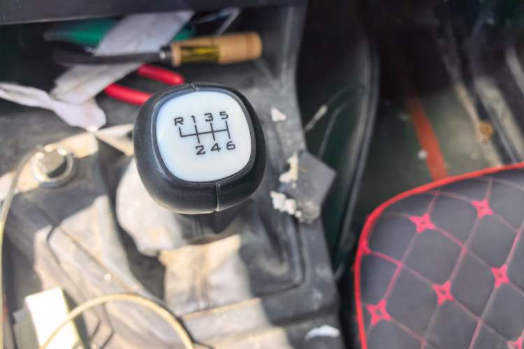 Used Wuling Zhengcheng 2021 1.5T Manual Comfort Version Gear Lever