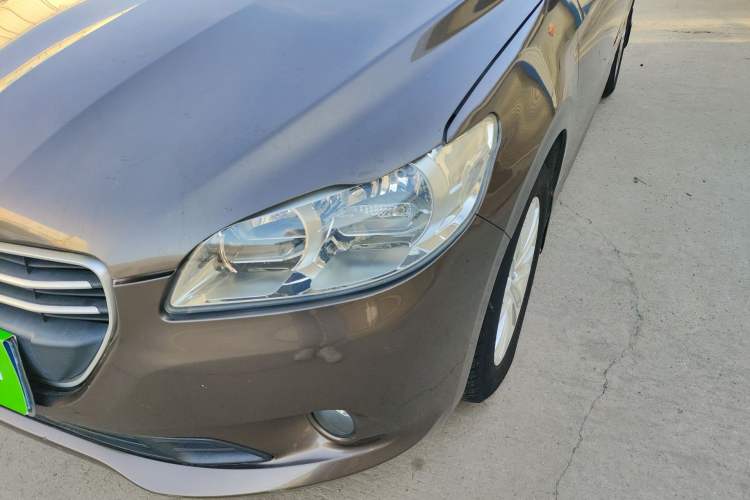 Used Peugeot 301 2014 1.6L Manual Comfort Edition