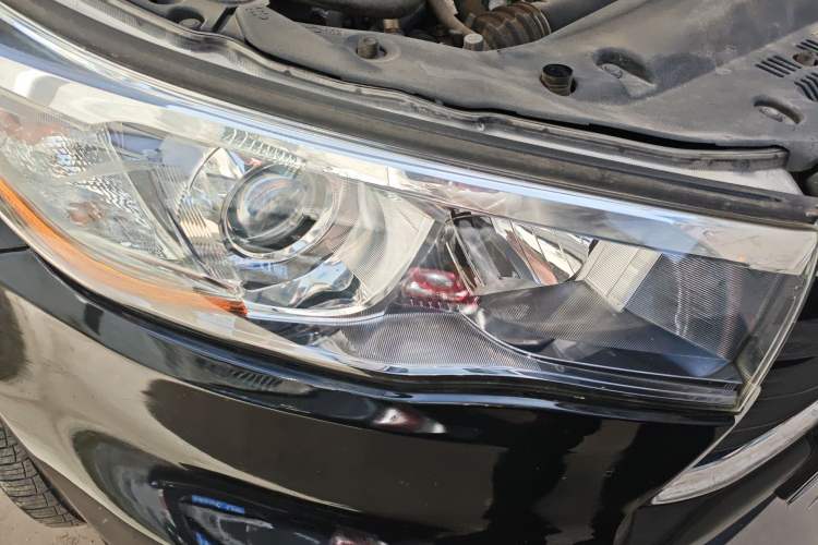 Used Toyota Highlander 2015 2.0T Four-Wheel Drive Luxury Edition 7-Seater Right Front Headlight