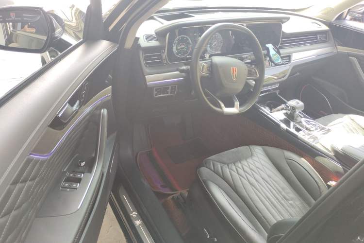 Used Hongqi HS5 2022 Facelifted Version 2.0T Smart Connect Flagship All-Wheel-Drive Edition
