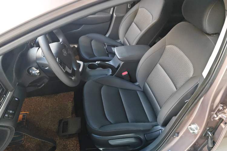 Used Hyundai Elantra (6th Generation / Lingdong) 2016 1.6L Automatic ZhiXuan – Elite Version Left Front Seat