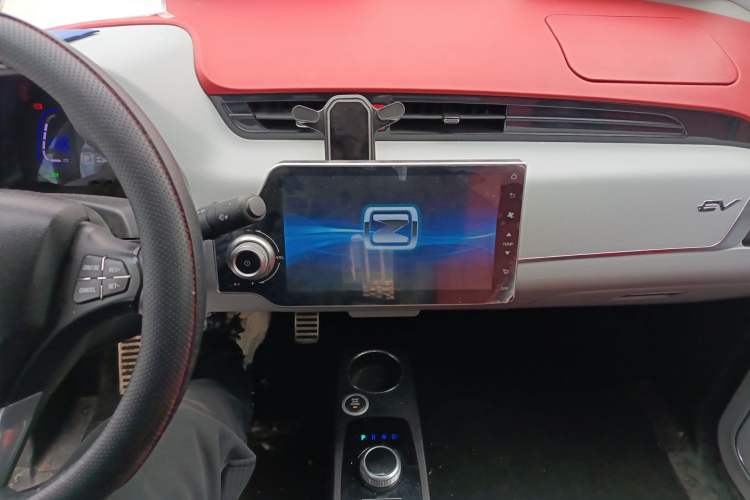 Used Zotye E200 2016 Three-Door Two-Seater Tech Edition