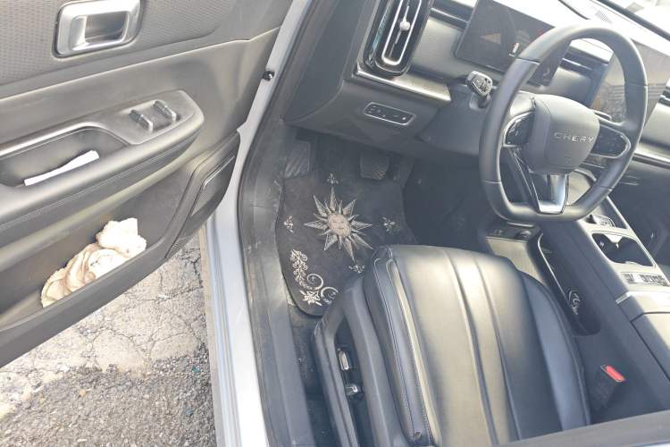 Used Chery Explore 06 C-DM 2024 Luxury Model