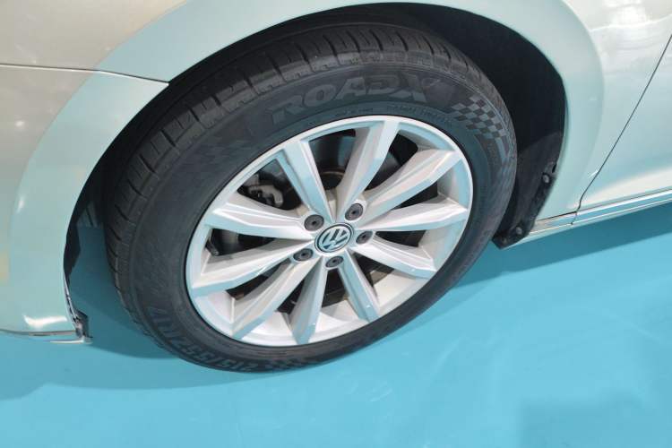 Used Volkswagen Magotan 2019 330TSI DSG Leading Edition China V Standard
