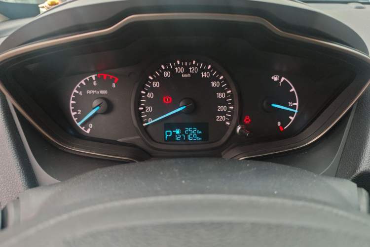 Used Ford Escort 2015 1.5L Automatic Comfort Edition Odometer Close Up