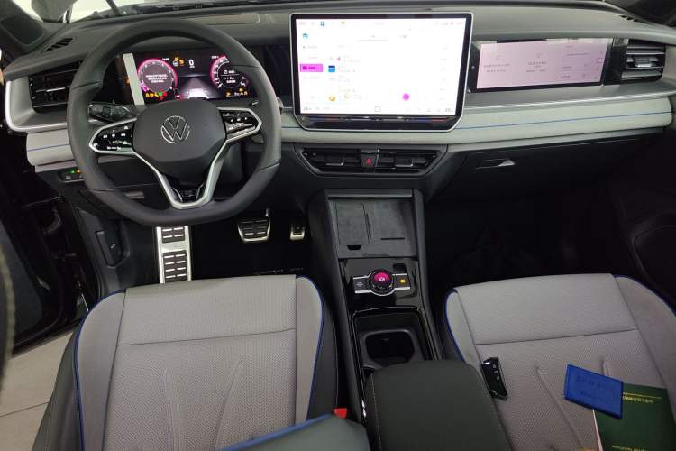 Used Volkswagen Tayron 2025 Tiguan L 380TSI 4Motion Luxury