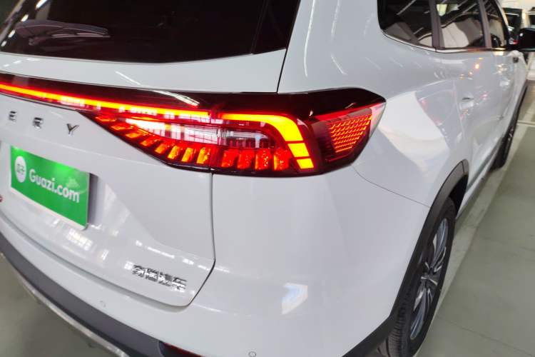 Used Chery Tiggo 8 PRO 2024 Champion Edition 390T Two-Wheel Drive Peak Version 5 Seats
