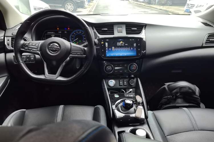 Used Nissan Sylphy EV 2018 ZhiZun Edition Center Console