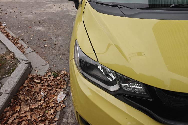 Used Honda Fit 2016 1.5L LXS CVT Comfort Sunroof Version