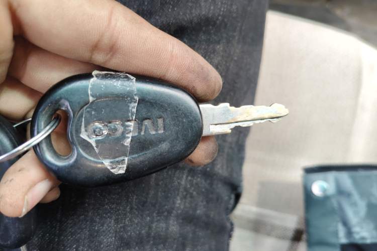 Used Iveco Daily 2017 2.5T A35 Passenger Van 5-7 Seats Model 47Z5
