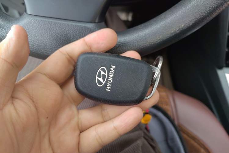 Used Hyundai Elantra (6th Generation / Lingdong) 2016 1.6L Automatic ZhiXuan – Elite Version
