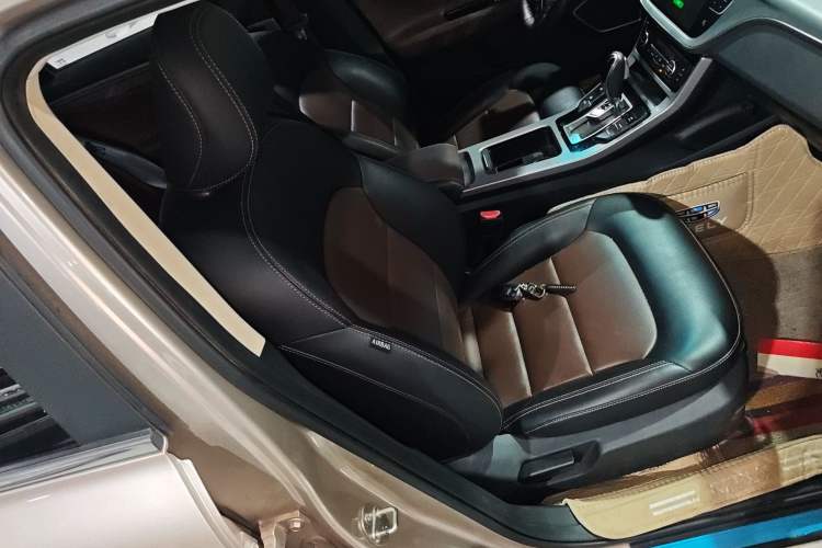 Used Geely Auto Emgrand GL 2019 1.4T CVT Prestige Smart Edition Right Front Seat