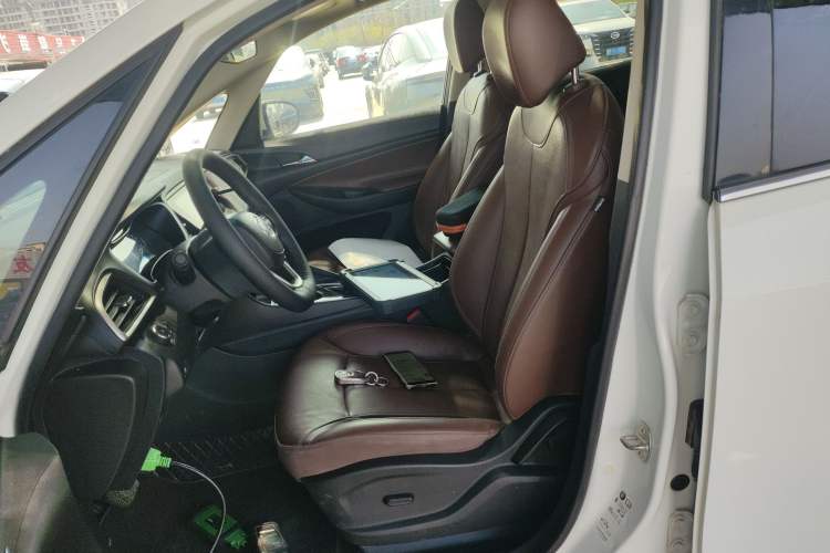 Used Buick GL6 2019 18T 6-Seater Connected Luxury Version China V Standard