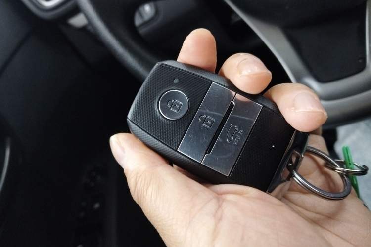 Used Kia KX3 2017 1.6L Automatic Aoya Version
