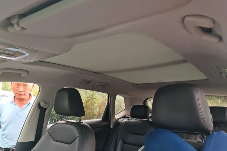 Used Volkswagen Tharu 2019 280TSI Two-Wheel Drive R-Line China V Standard