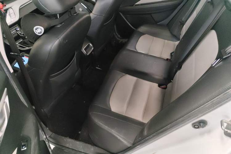 Used Geely Auto Vision 2020 Revised Version 1.5L CVT Asian Games Edition Left Rear Seat