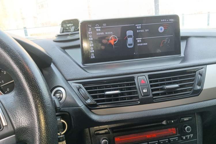 Used BMW X1 2014 sDrive18i Fashion Model
