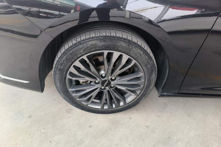 Used Dongfeng Aeolus Yixuan MAX 2021 1.5T Ultra-Stylish Trendsetter Edition