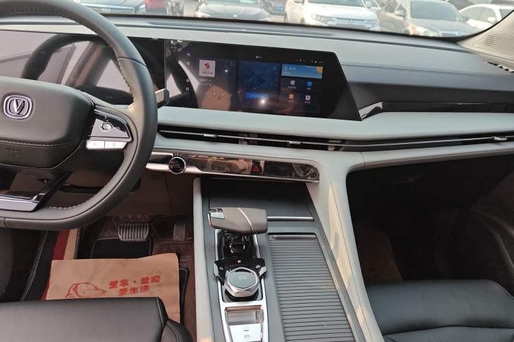 Used Changan CS75 PLUS 2025 Model, 3rd Generation Champion Edition 1.5T Jinghang Version