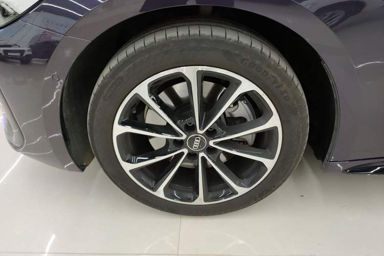 Used Audi A5L 2026 2.0T Sport
