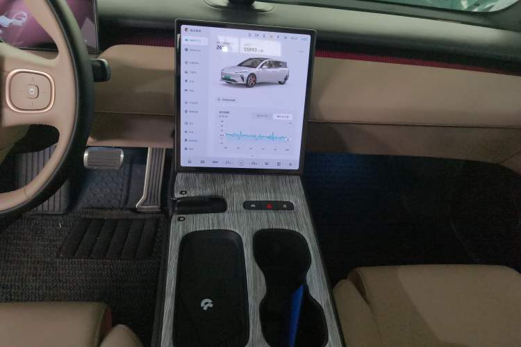 Used Nio ET5 2024 75 kWh Audio And AC Panel