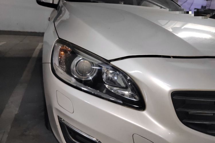 Used Volvo V60 2014 Restyled T5 Zhiya Edition