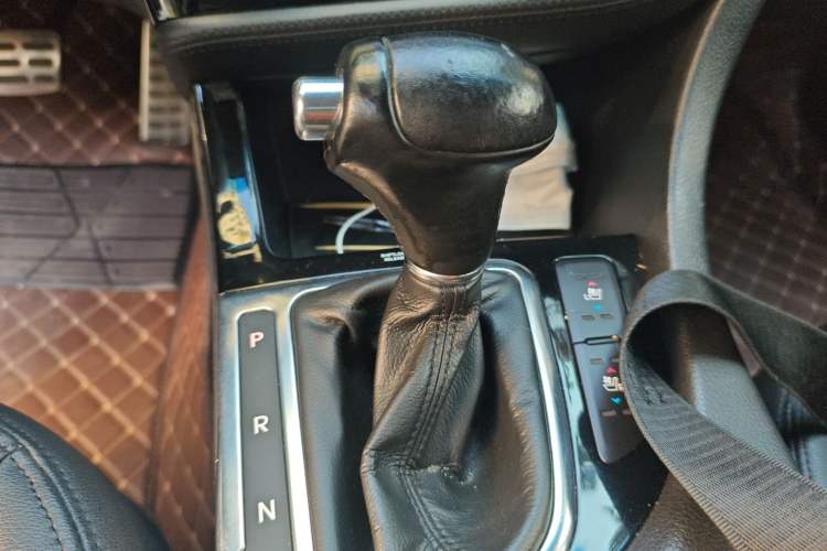 Used Kia K5 2015 2.0T Automatic T-Special