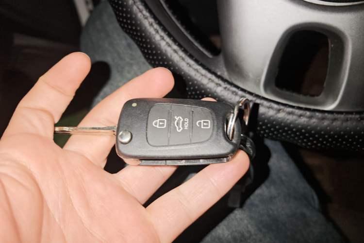 Used Kia Forte 2014 1.6L MT GL