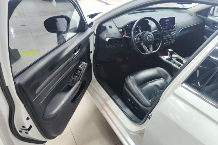 Used Nissan Teana 2019 2.0L XL Upper SmartDrive Version