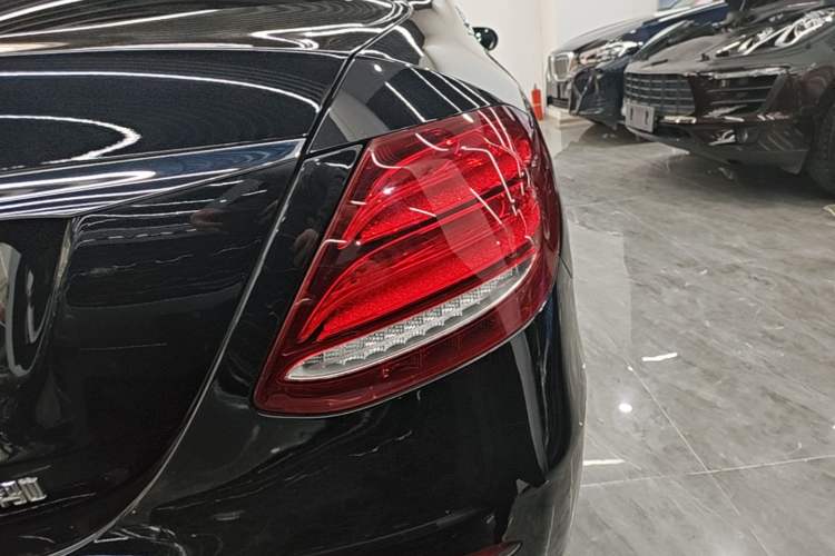 Used Mercedes-Benz E-Class 2020 Facelift E 300 L Stylish Edition Right Rear Taillight