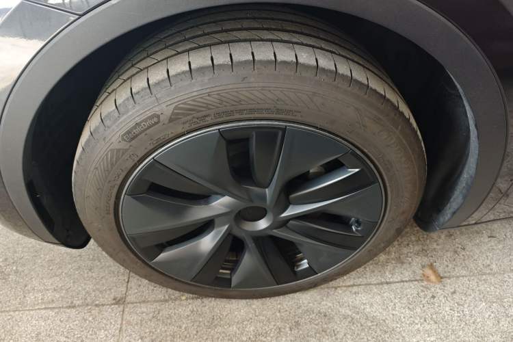 Used Tesla Model Y 2024 Rear-Wheel-Drive Version