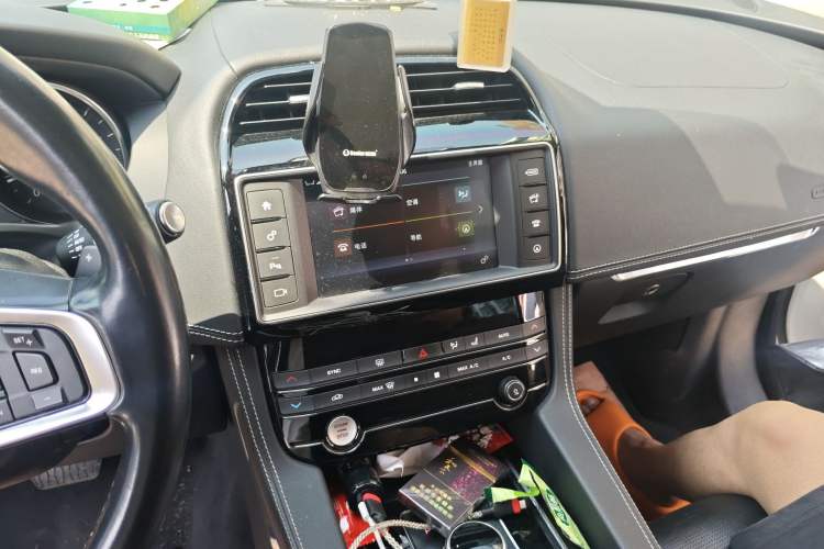 Used Jaguar F-PACE 2016 3.0 SC Four-Wheel Drive R-Sport Sport Edition