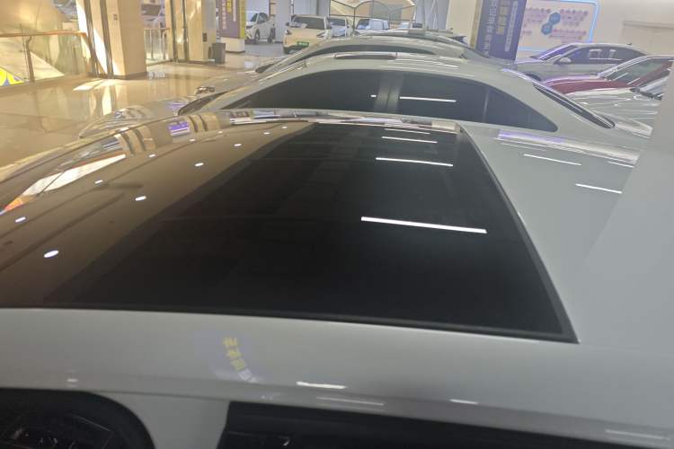 Used Volkswagen Golf 2023 Facelift 280TSI DSG R-Line Lite