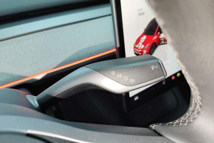 Used Tesla Model Y 2024 Rear-Wheel-Drive Version