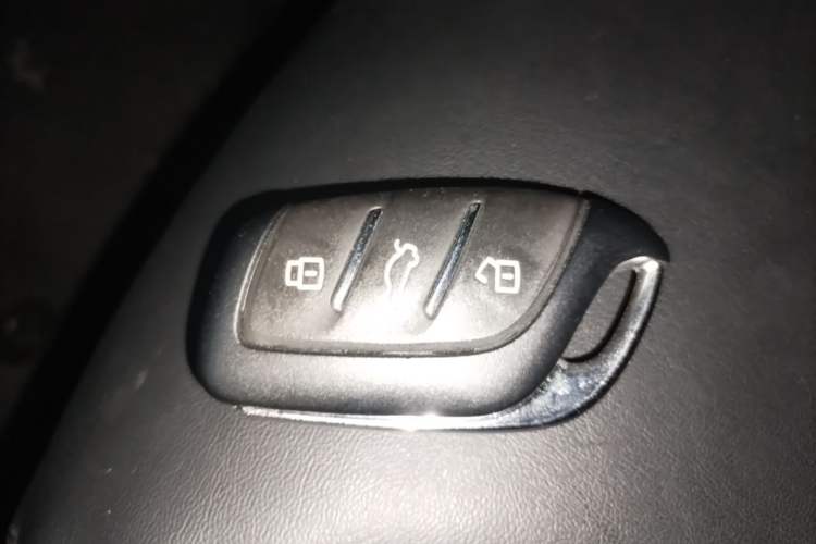 Used Roewe Clever 2022 311km QiQi BoBo Edition
