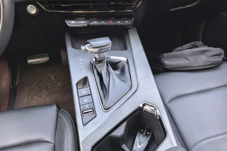 Used Oshan X5 PLUS 2023 Revised 1.5T DCT Pioneer Edition