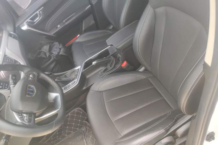 Used Geely Auto Vision X3 2020 1.5L CVT Luxury Model
