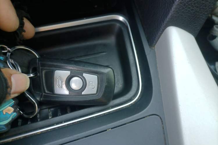 Used BMW 3 Series GT 2013 320i Leading Model Vehicle Key