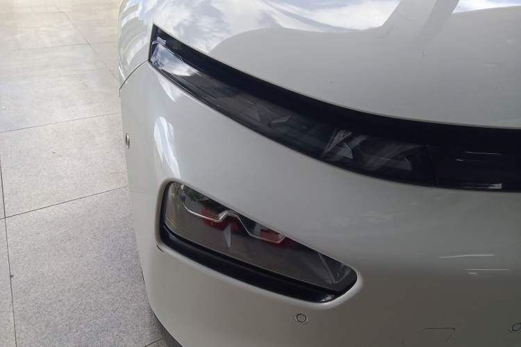 Used XPeng P7 2021 480E Right Front Headlight