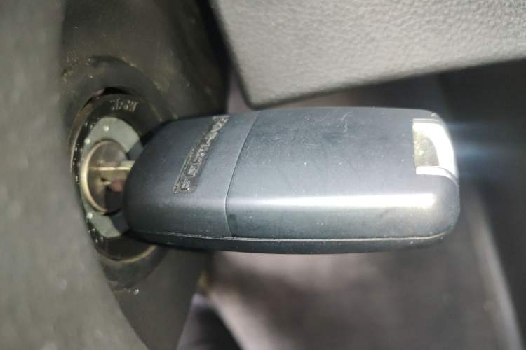 Used FORTHING Lingzhi M5 2022 Standard Version Base Model 7 Seats
