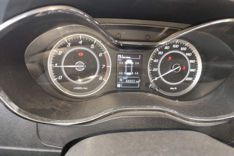 Used Baojun 560 2016 1.8L iAMT Luxury Model