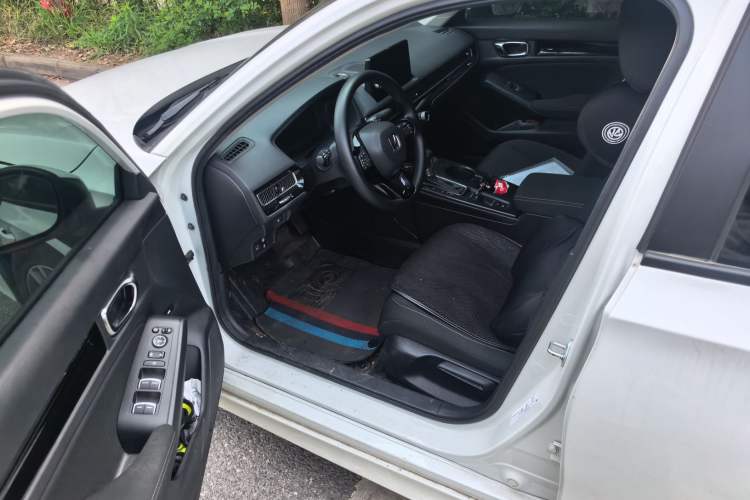 Used Honda Civic 2023 240TURBO CVT Dynamic Edition