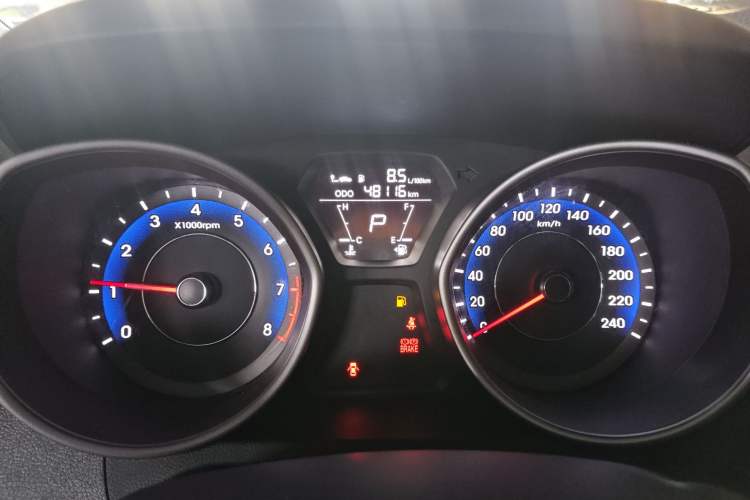 Used Hyundai Elantra (5th Generation / Langdong) 2016 1.6L Automatic Smart Version Instrument Cluster